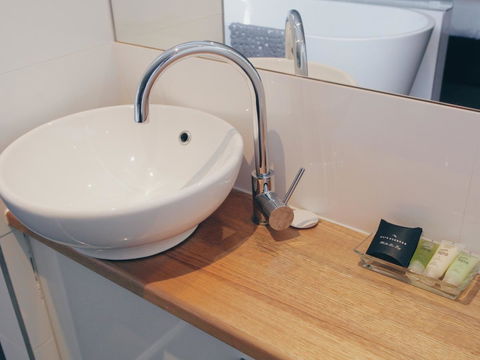 The Tower Motel Marysville - Adwords Guide 12