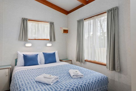 High Country Holiday Park - Adwords Guide 19