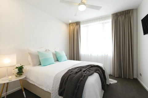 Lakes Edge Apartments - Adwords Guide 1