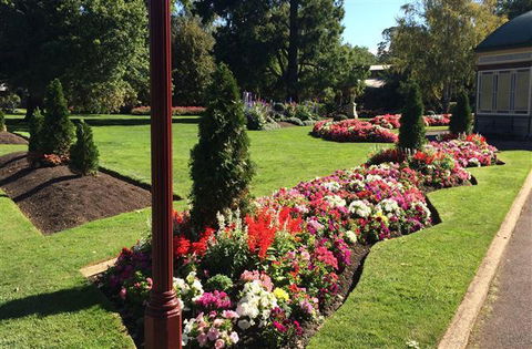 Lake Wendouree Luxury Apartments On Grove - Adwords Guide 2