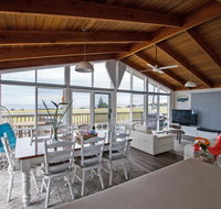 Stunning Waterfront only 10 minutes to Phillip Island - Pet Friendly - Adwords Guide