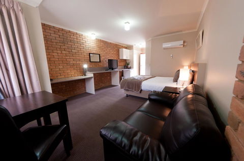 National Hotel Complex Bendigo - Adwords Guide 0