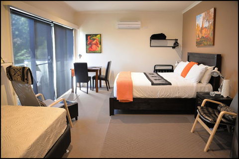 Deville At Healesville - Adwords Guide 4