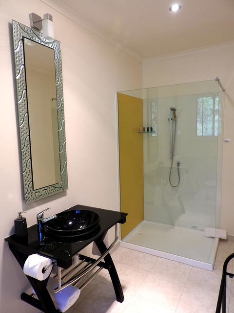 Deville At Healesville - Adwords Guide 16