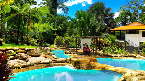 Misty Mountains Rainforest Retreat - Adwords Guide 32