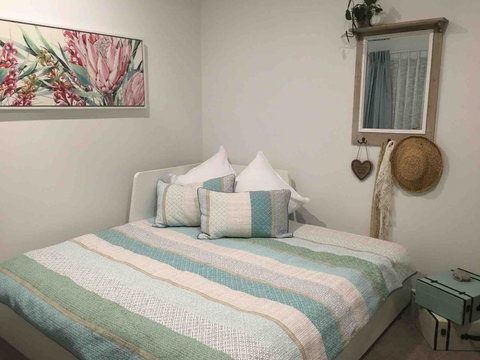 Modern Beach Villa - Adwords Guide 5