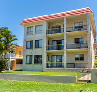 Enjoy the sea breezes from the balcony - Boyd St Woorim - Adwords Guide