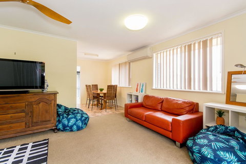 Short Stroll To Surf Beach - North Street, Woorim - Adwords Guide 17