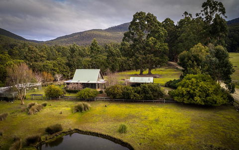 Parnella Adventure Bay, Bruny Island - Adwords Guide 15
