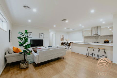 118 Refreshing 3BR Werribee Family House - Adwords Guide 0
