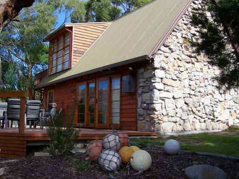 81 On Freycinet - Adwords Guide 0