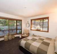 A Suite Spot in the Hills - Adwords Guide