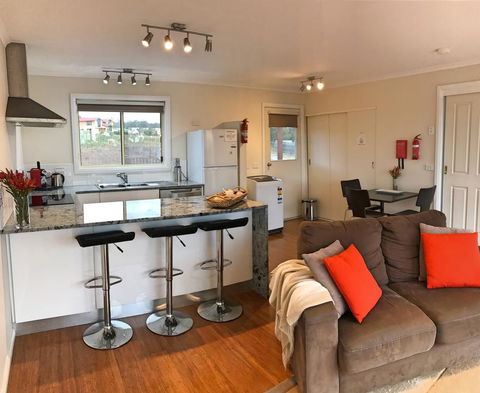 Angasi Apartment On Highcrest - Adwords Guide 0