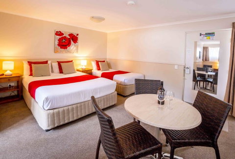 Apple & Grape Motel - Adwords Guide 0