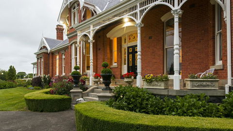 Arcoona Manor - Adwords Guide 0