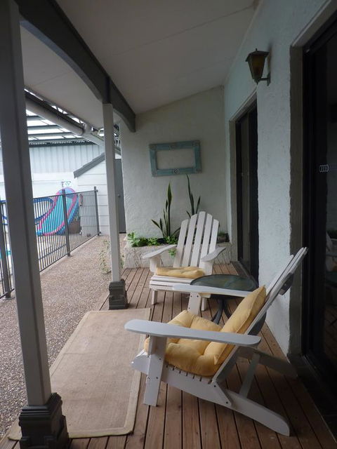 Batemans Bay Manor - Bed And Breakfast - Adwords Guide 1