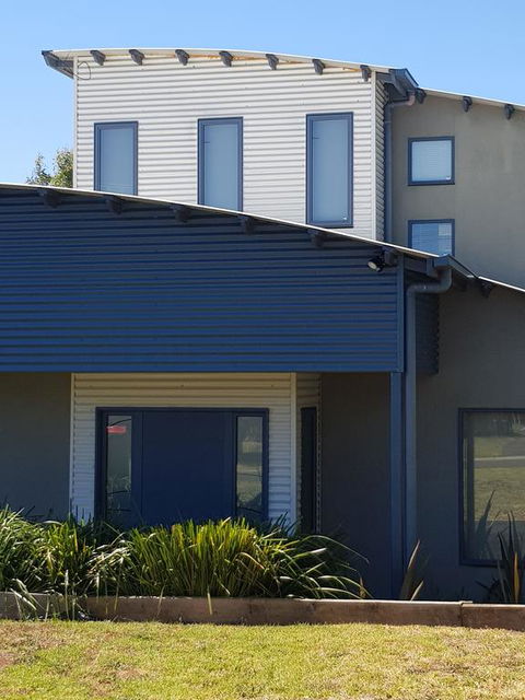 Bay Breeze Holiday Home - Adwords Guide 2