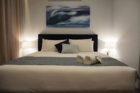 Bay Of Fires Apartments - Adwords Guide 1