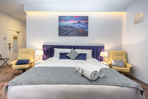 Bay Of Fires Apartments - Adwords Guide 3