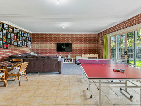 Beach House Phillip Island - Adwords Guide 1