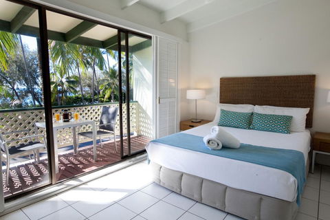 Beachfront Terraces Exclusive Onsite Reception And Management - Adwords Guide 3