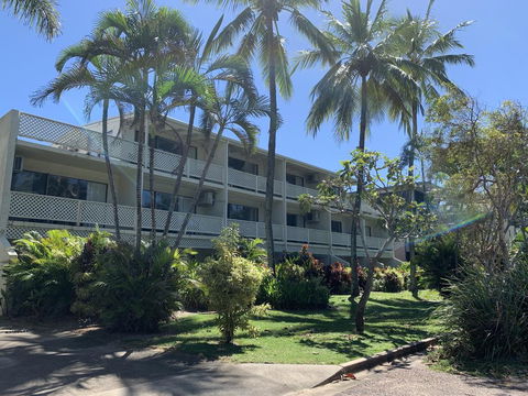 Beachfront Terraces Exclusive Onsite Reception And Management - Adwords Guide 1