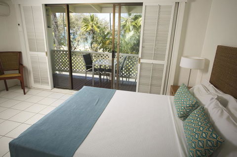 Beachfront Terraces Exclusive Onsite Reception And Management - Adwords Guide 2