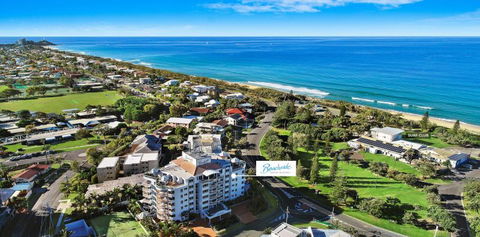 Beachside Resort Kawana Waters - Adwords Guide 4