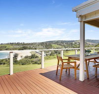 Beachview - walking track straight down to the beach - Adwords Guide