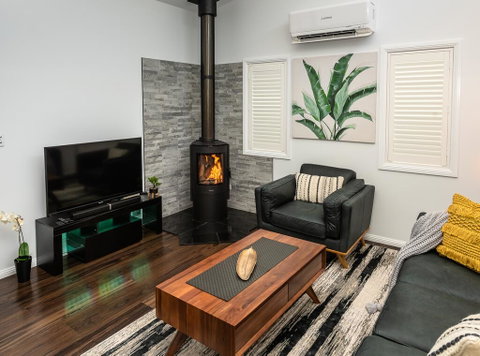 Bella Vista Stanthorpe - Adwords Guide 1