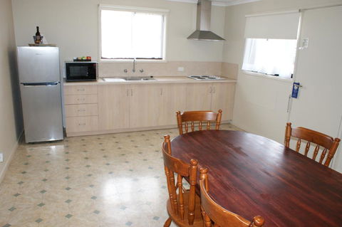 Best Western Apollo Bay Motel & Apartments - Adwords Guide 2