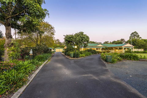Bonville Lodge Bed & Breakfast - Adwords Guide 2