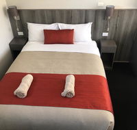 Bradman Motor Inn - Adwords Guide