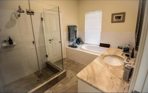 Braybrook Boutique BnB - Adwords Guide 2