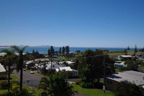 Breakers 1, 13 East Street - Adwords Guide 3