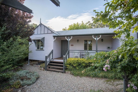 Briar Rose Cottages - Adwords Guide 0