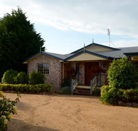 Brick Creek House - Adwords Guide