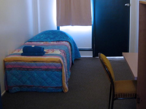 Billabong Hotel - Adwords Guide 3