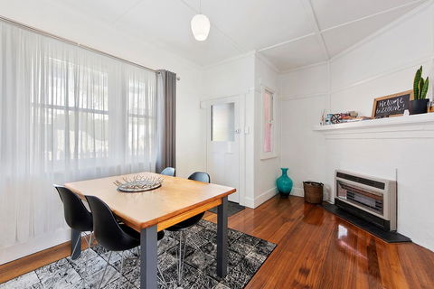 Burnie City Apartments - Adwords Guide 1