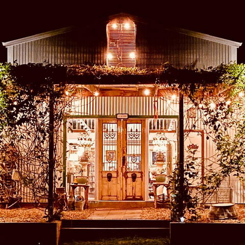 BYRON BAY'S MOD SWANKY SHED AT TOORALOO FARM STAY! - Adwords Guide 3