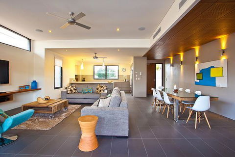 Byron Luxury Beach Houses - Adwords Guide 3