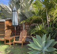 Byron Moon Large House  Half Moon Cottage - Adwords Guide