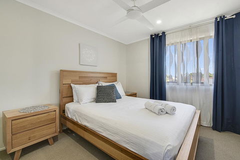 CANAL HOME NEAR MOOLOOLABA - Adwords Guide 2
