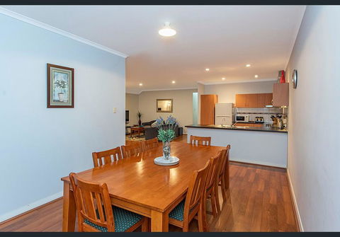 Cardiff St House - Adwords Guide 3