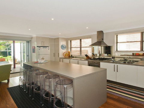 Casa Callala On King George - Well Appointed Home - Adwords Guide 0