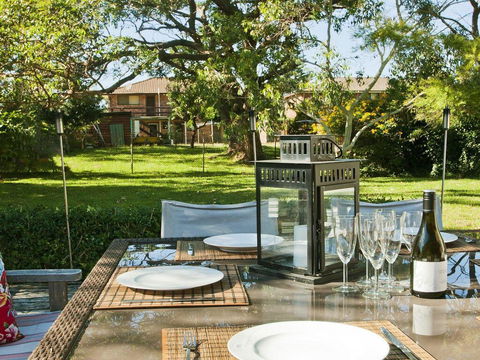 Casa Callala On King George - Well Appointed Home - Adwords Guide 1