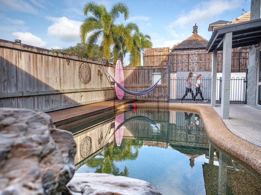 Castaways Backpackers Cairns Cairns