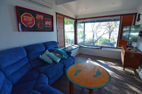 CDC-625 Beach House Incl.rear 2BR Studio - Adwords Guide 2