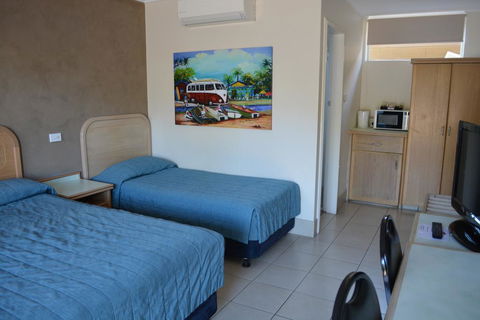 Chelsea Motor Inn - Adwords Guide 1