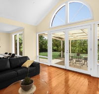 City to Beach - Free WIFI - Free 3 car parking - Great location - Adwords Guide